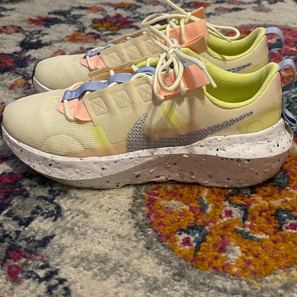 Womens Nike Crater Impact sneakers. Color Cashmere Lime Ice. Size 8. EUC!